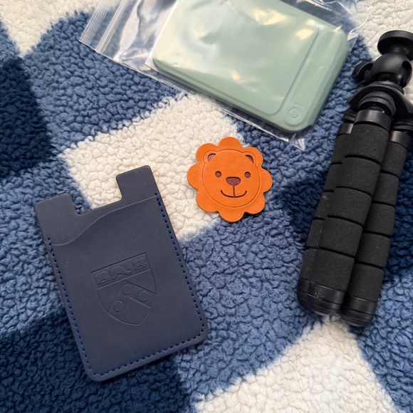 technology bundle - Picture 2 of 16